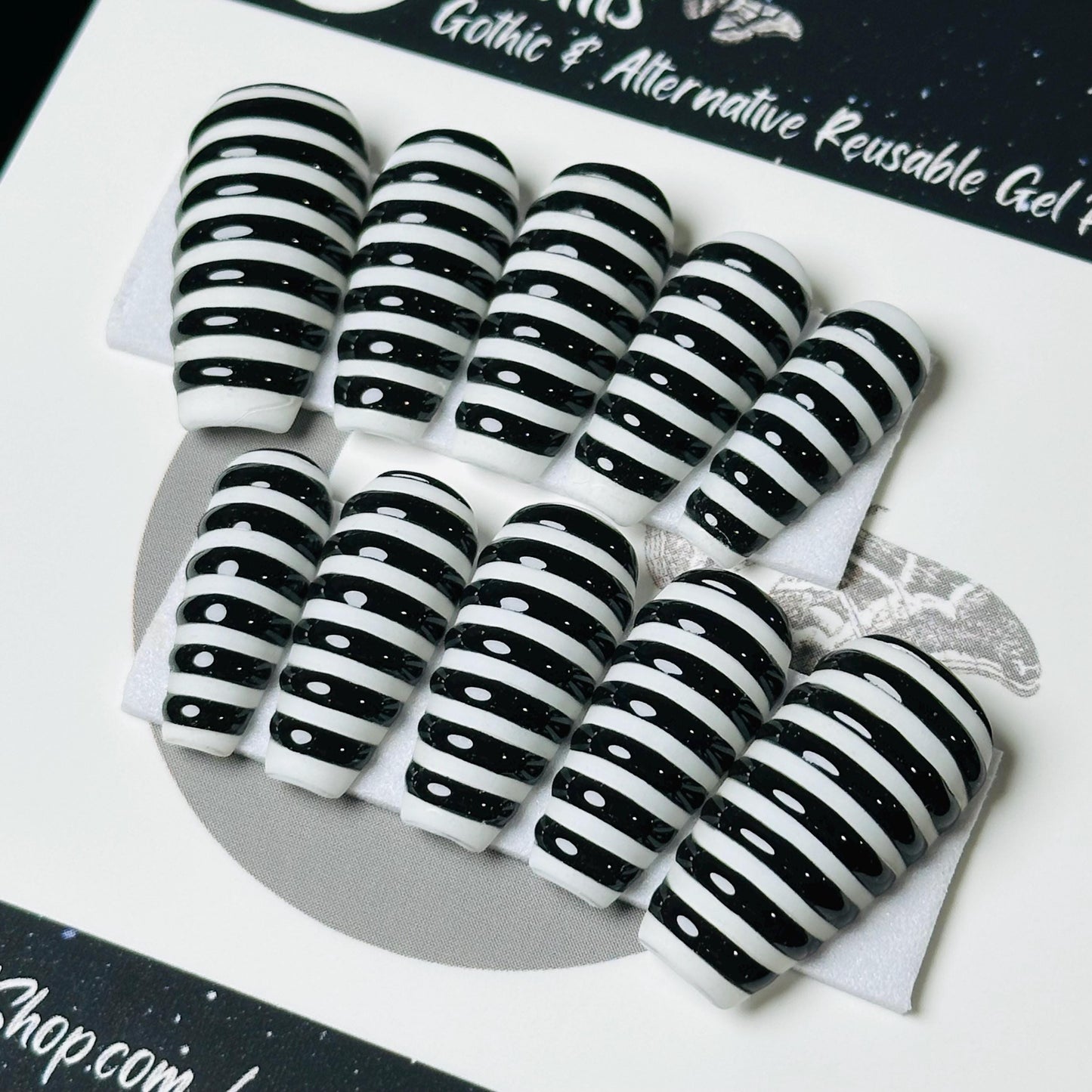 3D Stripe