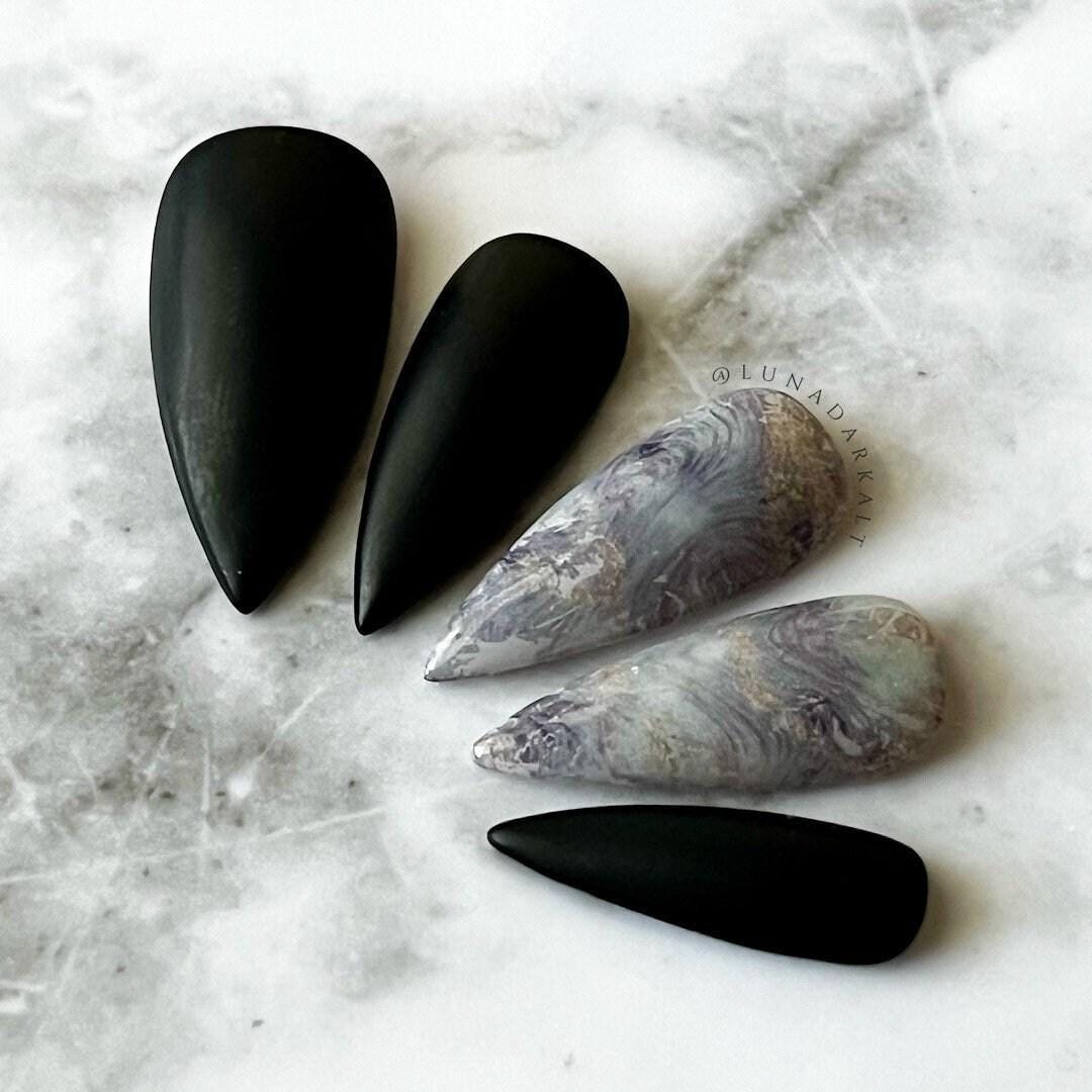 Charoite