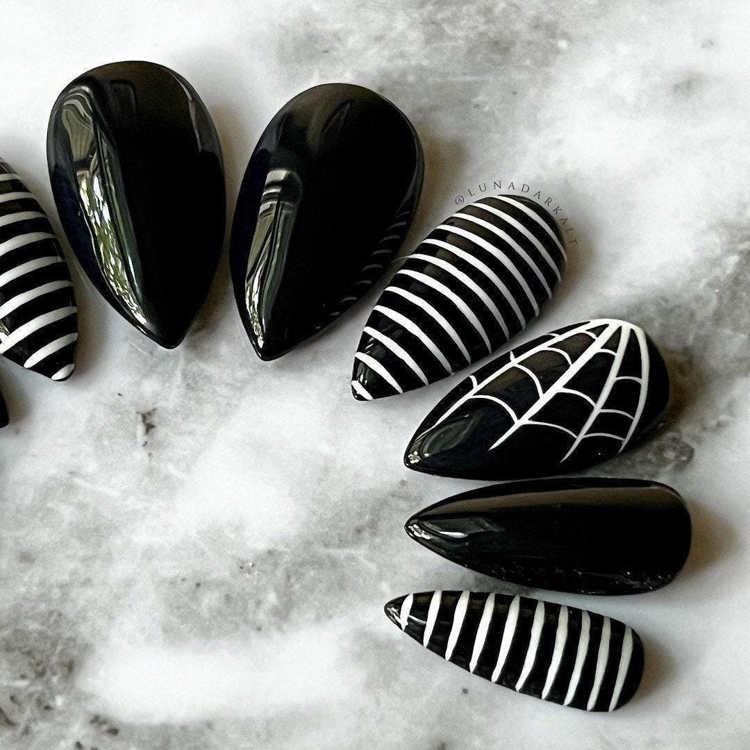 Webs N Stripes