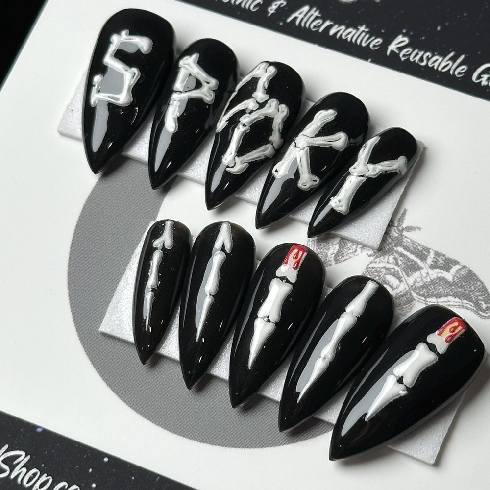 
                      
                        FINISH - Gothic Press On Nails, Halloween Glitter Press Ons, Pumpkin Nails, Spooky Ghost Nails, Custom Reusable Witchy Nail
                      
                    