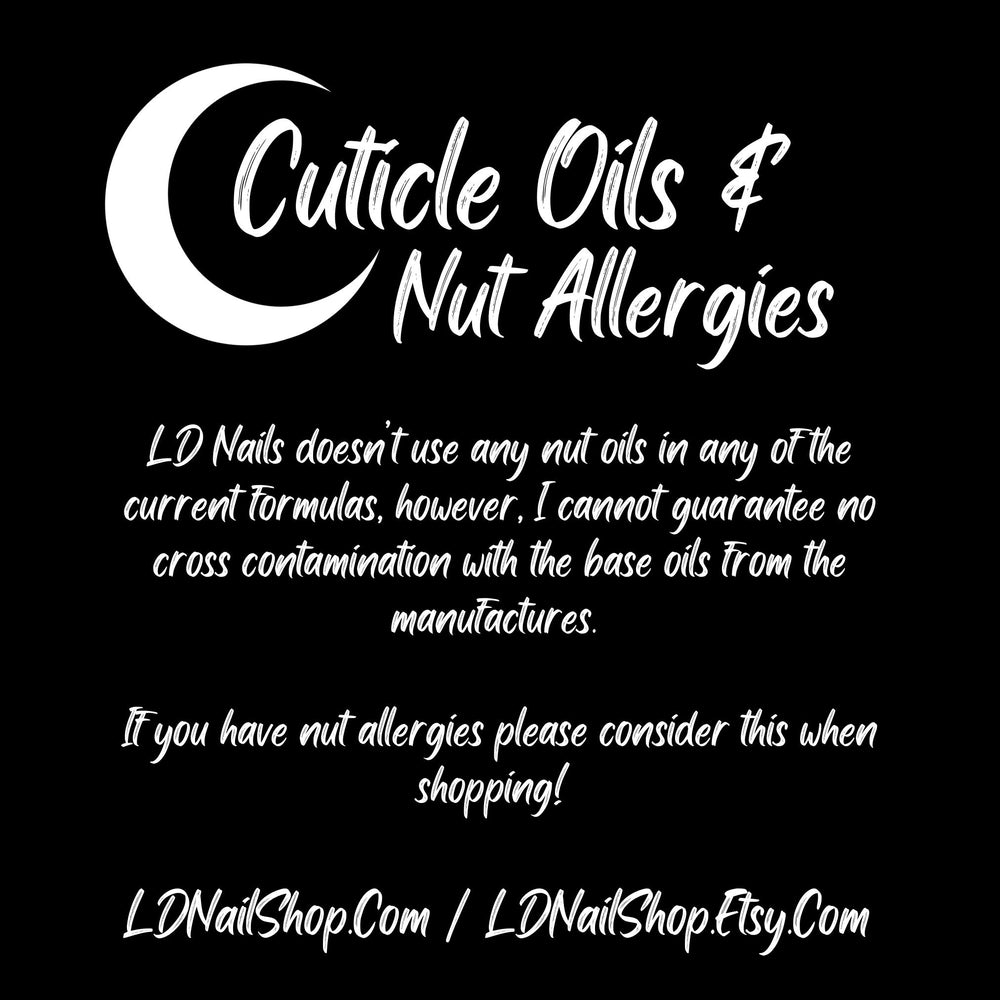 
                      
                        NEW! 3ML Christmas Wreath Cuticle Oil
                      
                    