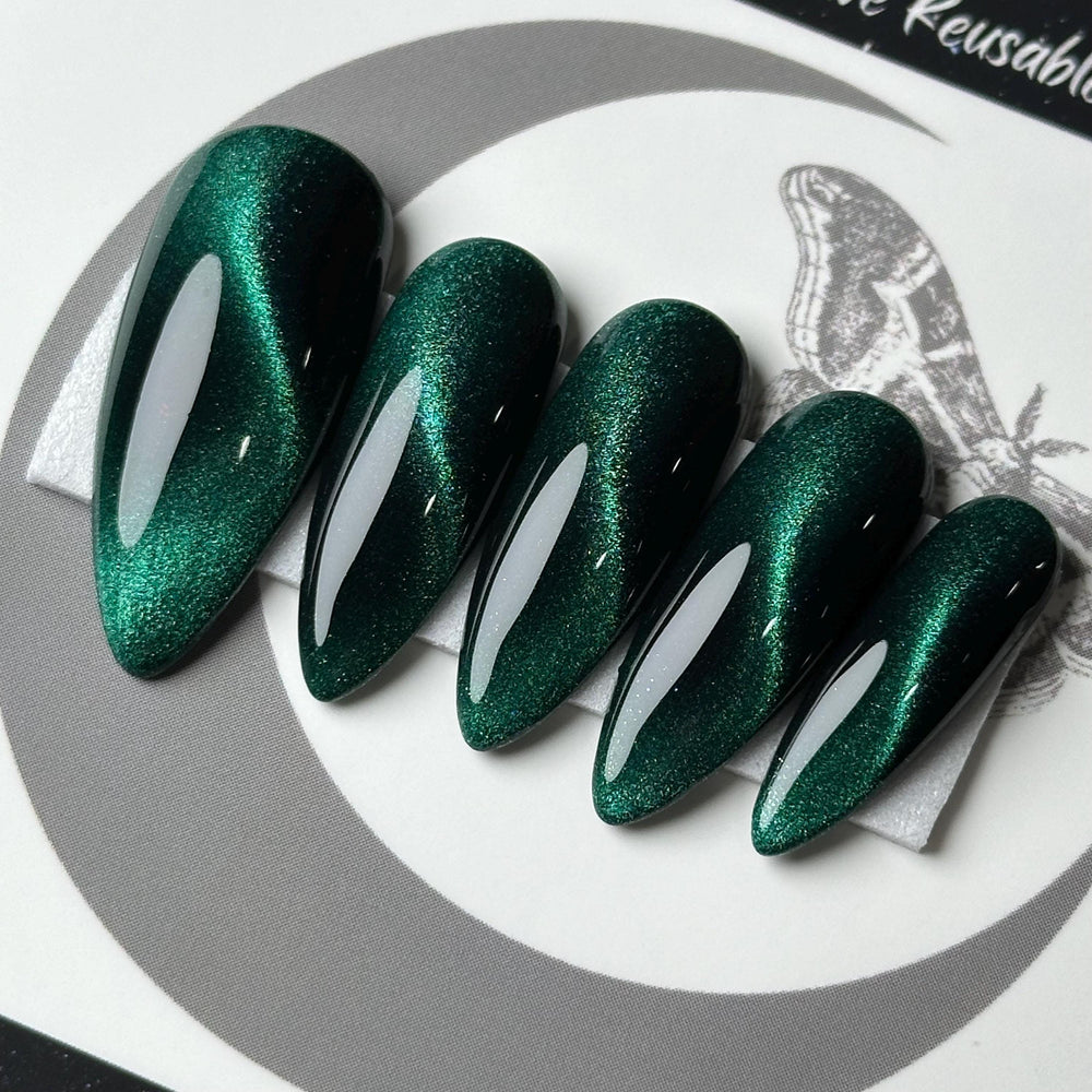 
                      
                        Emerald Cat Eye, Press On Nails, Colour Shift Nails, Cosplay Nails, Gothic Press Ons, Witchy Nails, Reusable False Nails, Alternative Nail
                      
                    