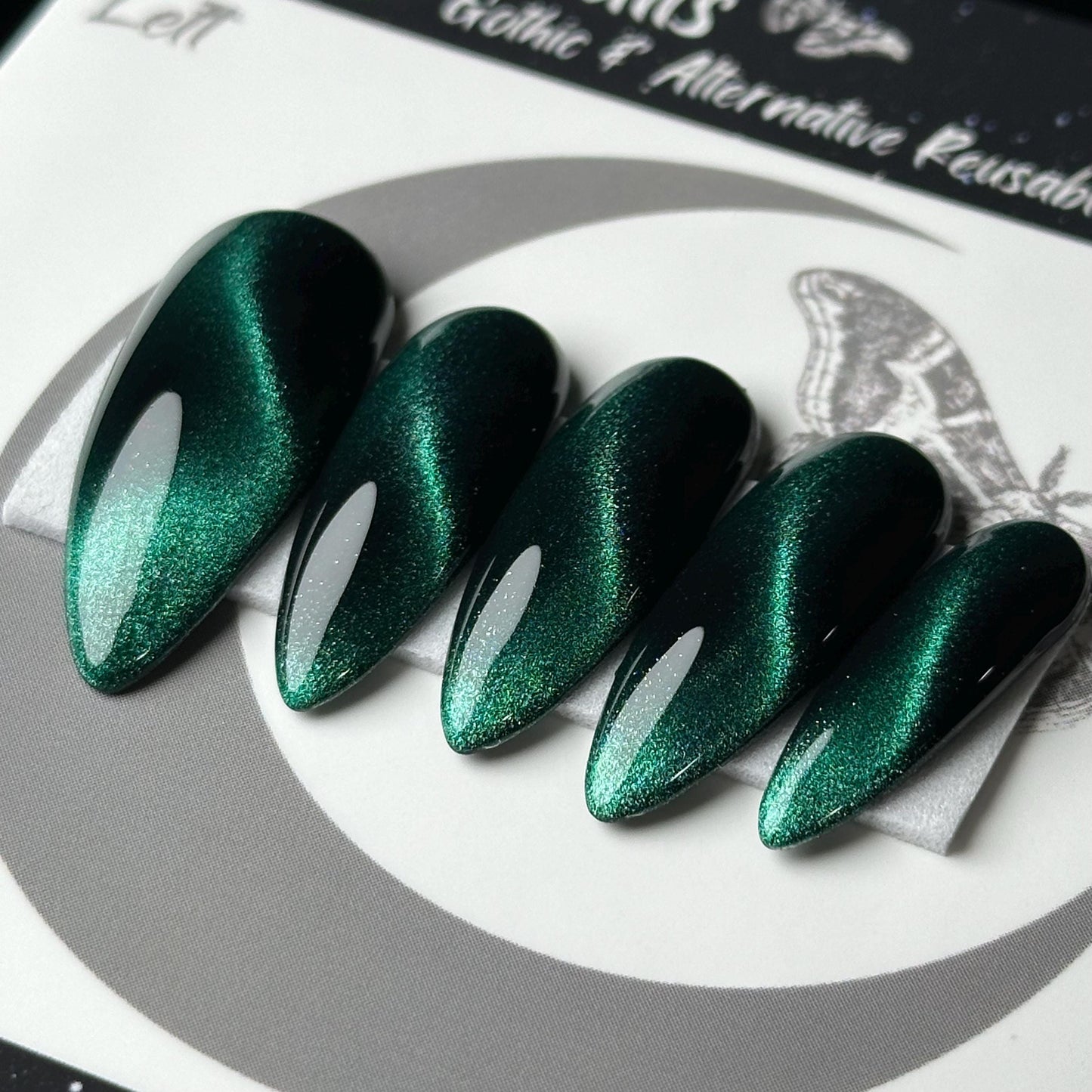 Emerald Cat Eye, Press On Nails, Colour Shift Nails, Cosplay Nails, Gothic Press Ons, Witchy Nails, Reusable False Nails, Alternative Nail