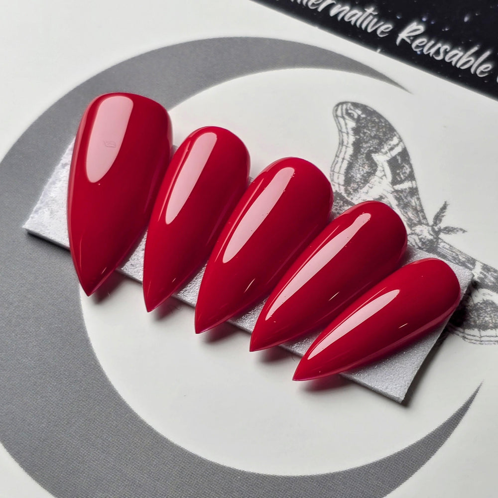 BSG Valentine, Crimson Red Press On Nails, Simple Nails, Basic Nails, Witchy Nails, Gothic Nails, Minimalist Nails, Reusable False Nails