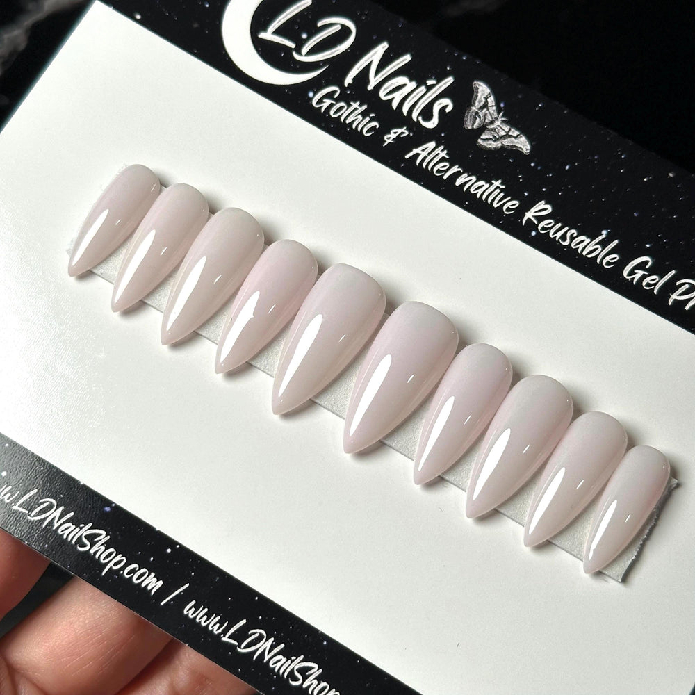 
                      
                        Kitty Cat Claws
                      
                    