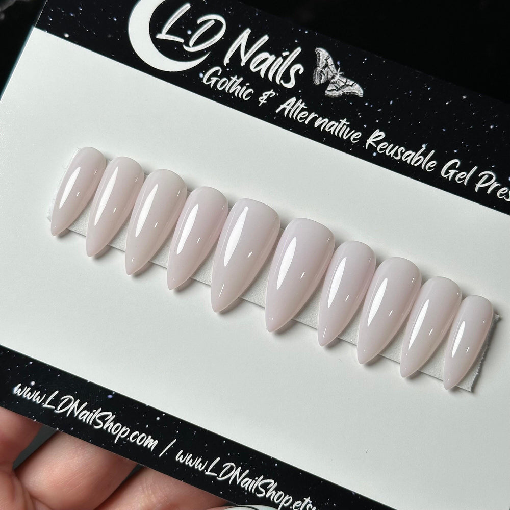 
                      
                        Kitty Cat Claws
                      
                    