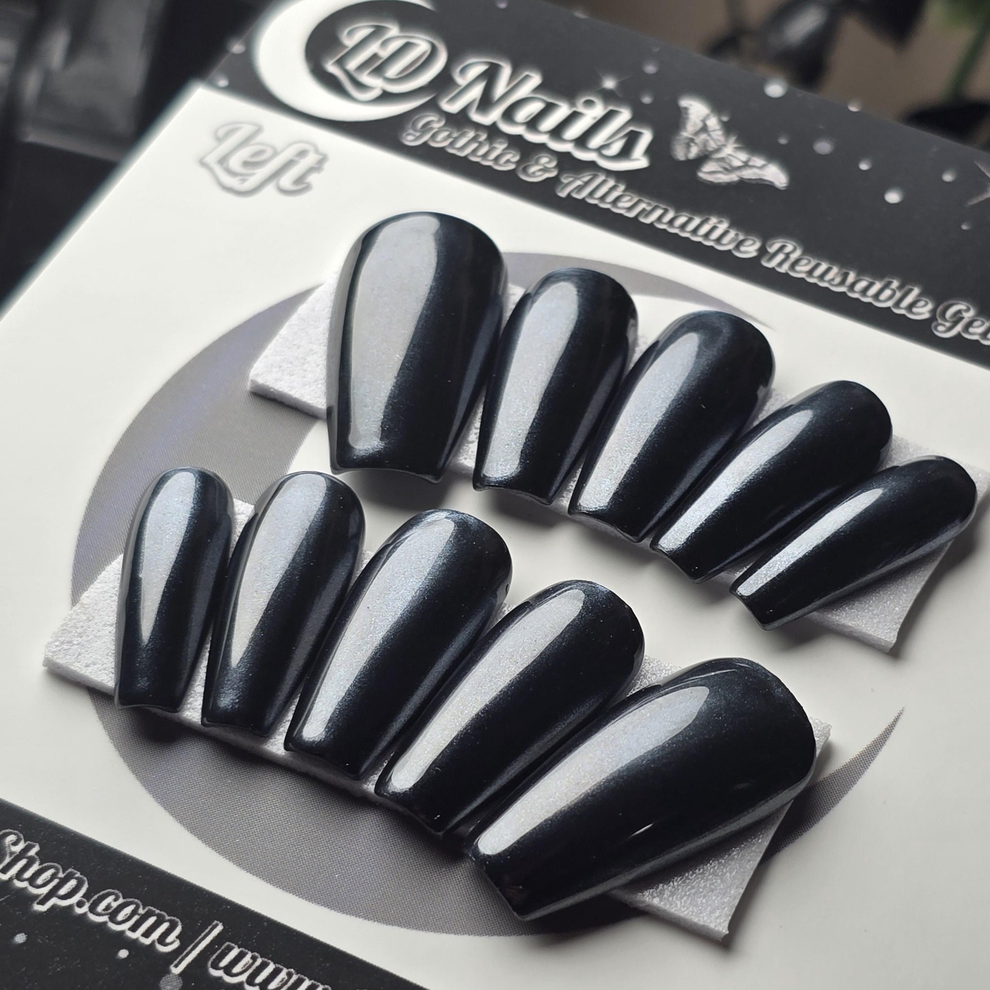 Midnight Chrome, Black Chrome Press On Nails, Basic Chrome Nails, Gothic Nails, Witchy Nails, Basic Nails, Reusable False Nails