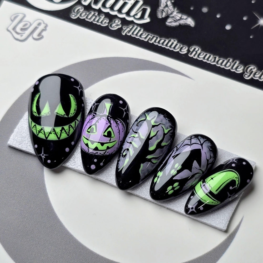 
                      
                        Wicked Wonderland - The Laughing Woods, Gothic Halloween Press On Nails, Spooky Haunted Forest Nails
                      
                    