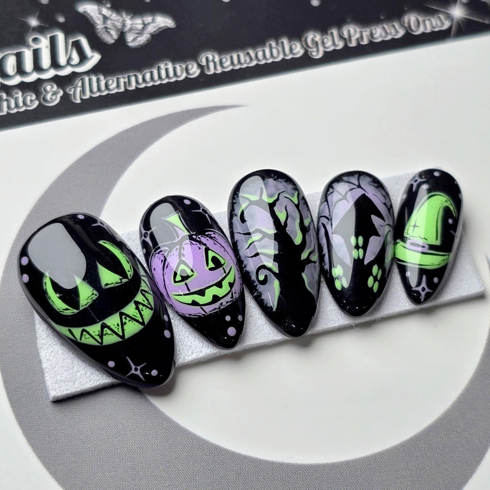 
                      
                        Wicked Wonderland - The Laughing Woods, Gothic Halloween Press On Nails, Spooky Haunted Forest Nails
                      
                    