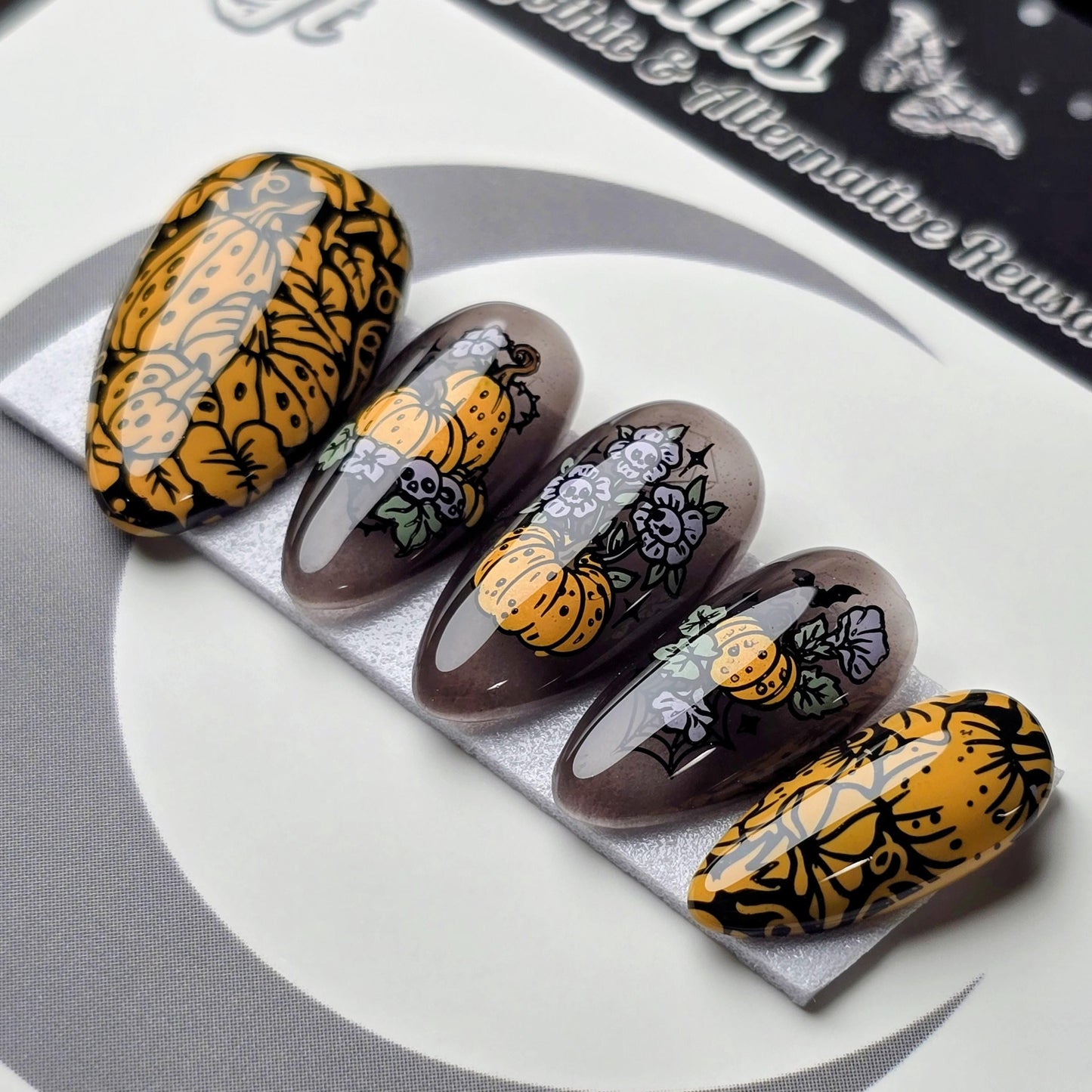 Harvest Garden, Gothic Halloween Pumpkin Press On Nails, Witchy Spooky Autumn Nails, Orange and Black Press Ons