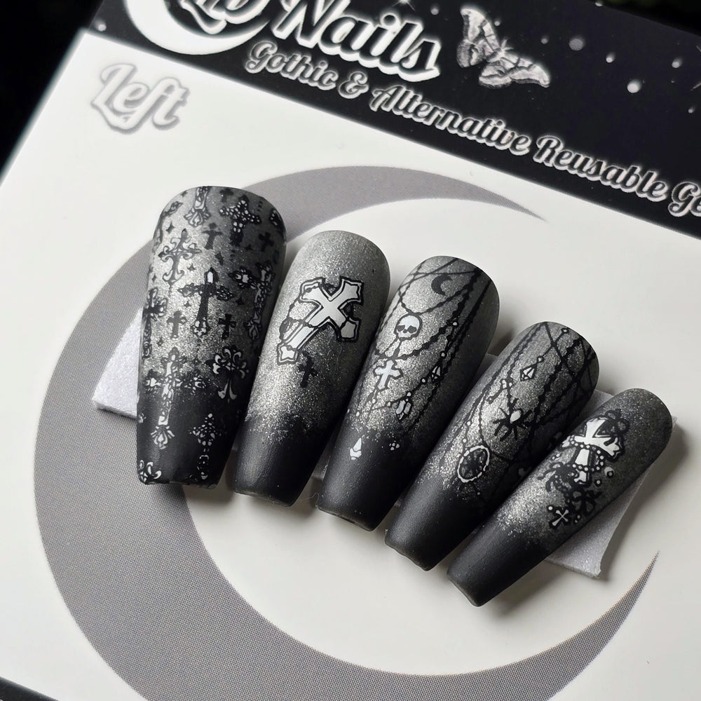 
                      
                        Deaths Rosary - Crypt Couture, Gothic Halloween Press On Nails, Spooky Vamp Cat Eye Nails
                      
                    