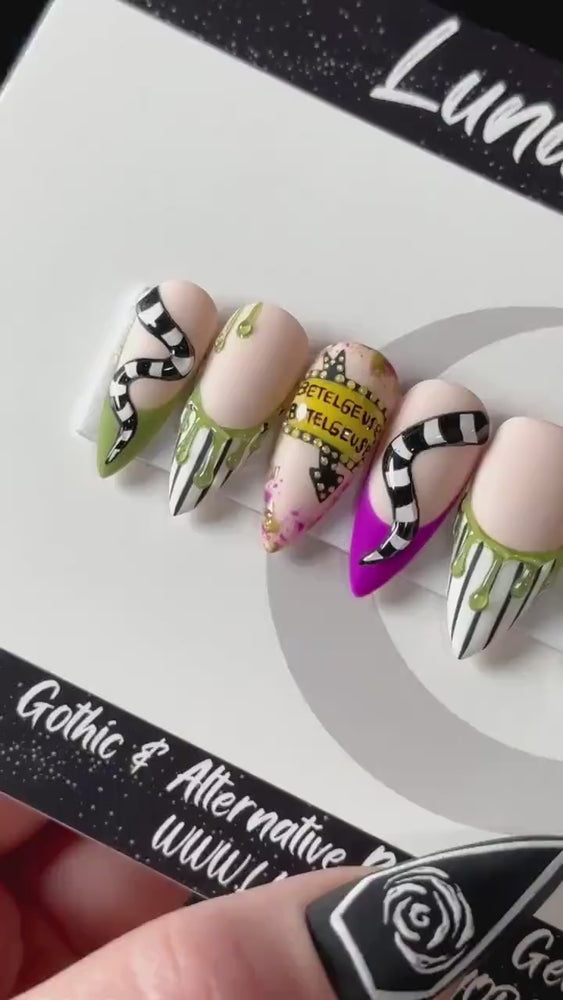 
                      
                        Load and play video in Gallery viewer, Press On Nails, BG 3D, Green and Purple Nails, Black and White Striped, Halloween Press Ons, Gothic Press Ons, Custom Reusable Nails
                      
                    