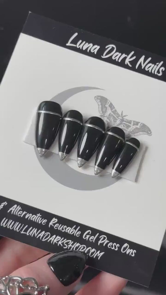 
                      
                        Load and play video in Gallery viewer, Gilded Tips, Gothic Chrome Press On Nails, Black and Silver Tipped Nails, Witchy Nails, Goth Nails, Reusable False Nails, Glue on Nails
                      
                    