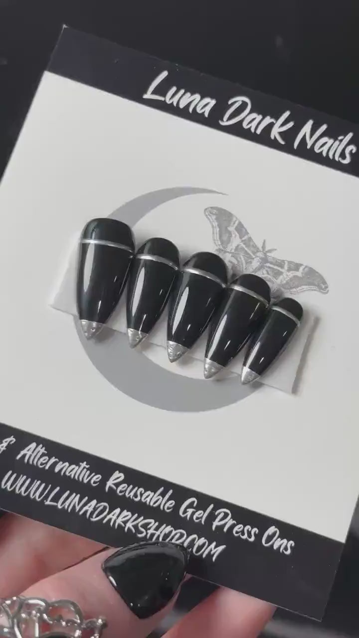 Gilded Tips, Gothic Chrome Press On Nails, Black and Silver Tipped Nails, Witchy Nails, Goth Nails, Reusable False Nails, Glue on Nails