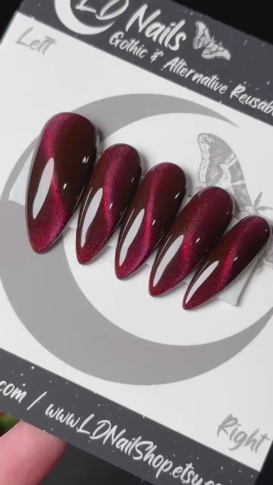 
                      
                        Load and play video in Gallery viewer, Ruby Cat Eye, Press On Nails, Colour Shift Nails, Cosplay Nails, Gothic Press Ons, Witchy Nails, Reusable False Nails, Alternative Nail
                      
                    