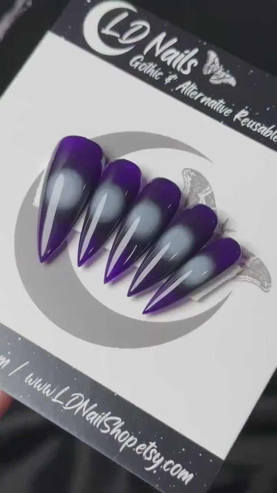 
                      
                        Load and play video in Gallery viewer, Gothic Dark Aura Press On Nails, Purple and Black Goth Press Ons, Witchy Aura Nails, Reusable False Nails, Glue-on Nails, Goth Gifts for Her
                      
                    